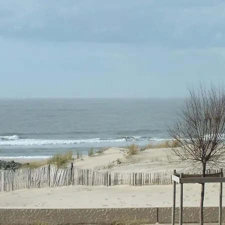 Face A L'ocean Apartment *